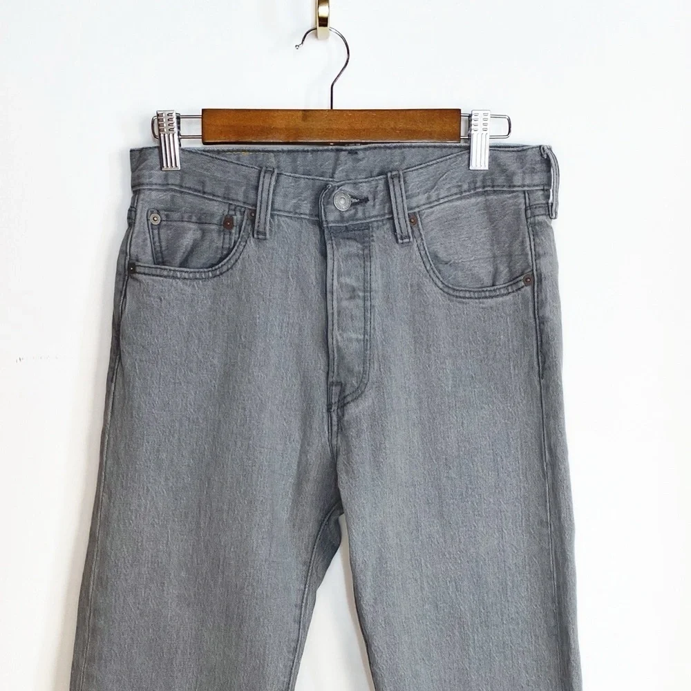 Levi’s 501 Jeans Rigid Denim in Dirienzo Gray 4 Button Fly Mens size 29 x 34